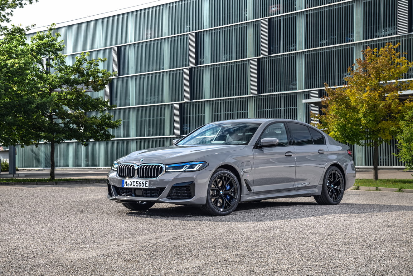 BMW545exDrive2021review LeasePlan