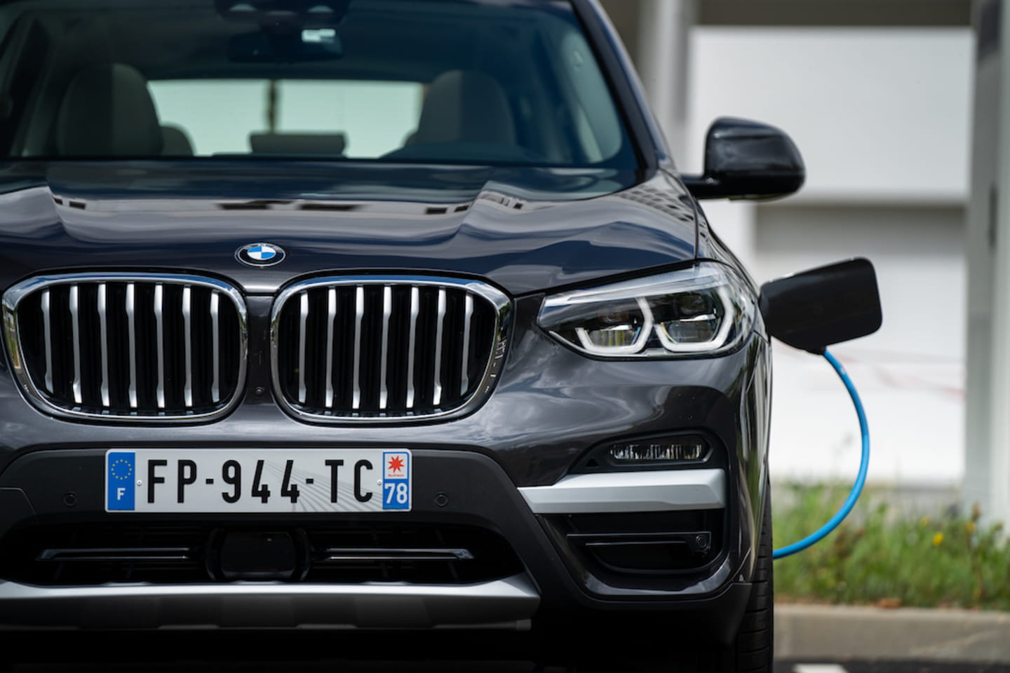 Bmw x330e deals