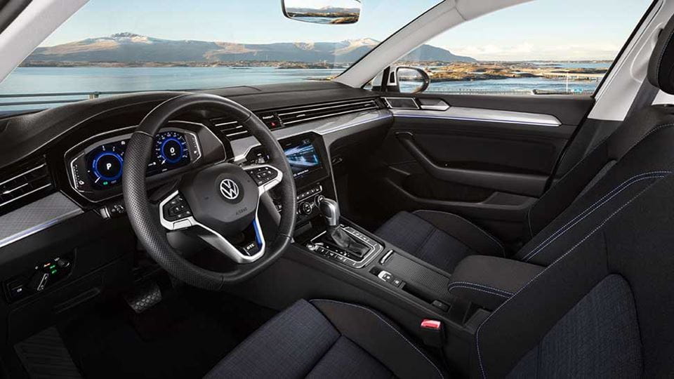 Nauwkeurig Afdaling Verplicht Volkswagen Passat GTE Hybrid - Leasing prices and specifications | LeasePlan